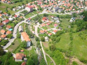 Blick auf Apartmani LUX aus der Vogelperspektive