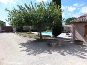 Fotografie z fotogalerie ubytování HAVRE DE PAIX à SALAISE SUR SANNE (38) v destinaci Salaise-sur-Sanne