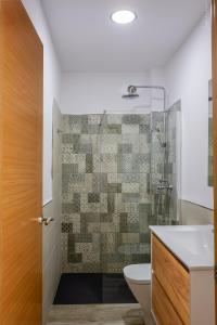 Koupelna v ubytování Apartamentos Los Laureles