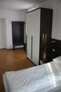 Postel nebo postele na pokoji v ubytování Garnì Villa Waiz