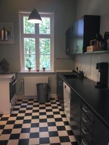 Kjøkken eller kjøkkenkrok på Rotzowlund BnB