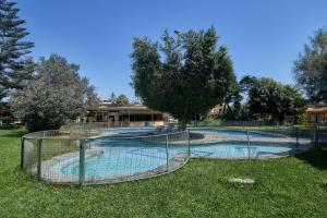 Bazén v ubytování Hotel del Valle Azapa nebo v jeho okolí