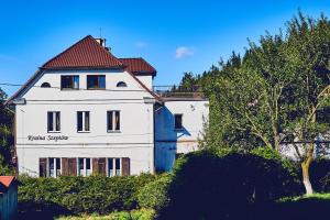 Budova, v ktorej sa ubytovanie bed & breakfast nachádza