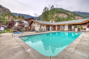 Gallery image of Icicle Village Resort 508: Alpine Aurora in Leavenworth