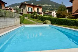 Πισίνα στο ή κοντά στο Holiday Apartment Albachiara