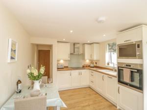 Gallery image of Cherry Tree Lodge in Axminster