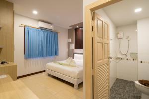 Koupelna v ubytování Baan Thai Beach Side Residence + 37 fotografií