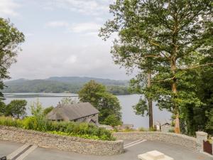 Gallery image of Lake View in Windermere