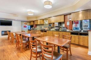 Gallery image of Quality Inn & Suites in Brampton