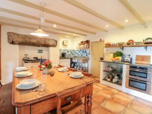 Gallery image of Heather Cottage in Penzance