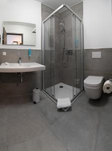 Koupelna v ubytování Hotel Schlafplatz