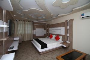 Gallery image of Royal Castle Hotel in Negombo