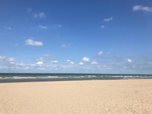 Afbeelding uit fotogalerij van Belle Rade Les pieds dans l'eau in Duinkerke