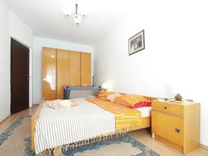 Łóżko lub łóżka w pokoju w obiekcie Apartment Vodnjan 1123