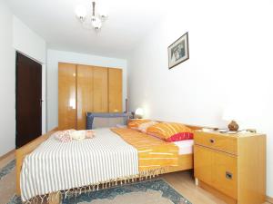 Łóżko lub łóżka w pokoju w obiekcie Apartment Vodnjan 1123