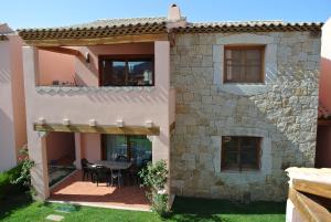 The building in which the holiday home is located