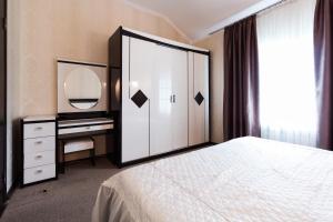 Postel nebo postele na pokoji v ubytování Noy Hotel