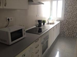 Kuchyňa alebo kuchynka v ubytovaní Apartamento de una habitación