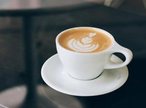 Kaffi- og teaðstaða á Ambasador