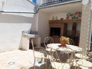 Fotografie z fotogalerie ubytování CASA VIDAL RELAX AL PIE DE LA SIERRA v destinaci Yecla