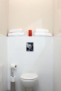 Ένα μπάνιο στο Hillel 11 Hotel