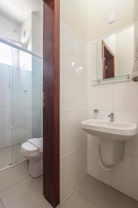 Ilha Norte Apart Hotel tesisinde bir banyo