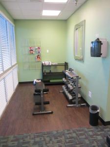 Fitness centrum a/nebo fitness zařízení v ubytování Wyndham Garden Midland