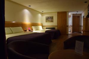 Gallery image of Hotel & Suites La Marquesa in Toluca +23 photos