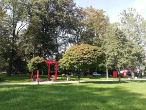 Plac zabaw dla dzieci w obiekcie Comfortable Apartment close to Spodek