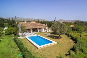 Bazén v ubytování Villa Lidia by Sealand Villas nebo v jeho okolí