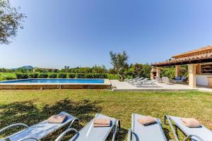 Bazén v ubytování Villa Lidia by Sealand Villas nebo v jeho okolí