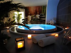 Galeriebild der Unterkunft Hôtel Spa Les Alpes in Gréoux-les-Bains