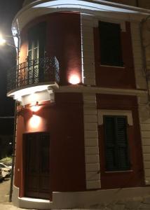 The building in which a panziókat is located