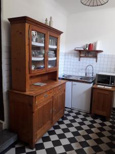 A cozinha ou cozinha compacta de Ferienapartment Luise