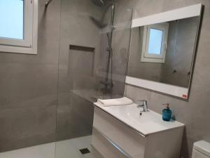 Koupelna v ubytování JUST To SLEEP 2 BEDROOMS APARTMENTS