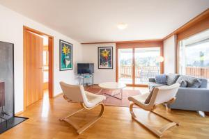 TV a/nebo společenská místnost v ubytování LAAX Homes - Casa Miro Nr 6