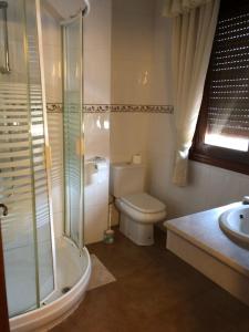 Koupelna v ubytování HOSTAL EL ESCUDO