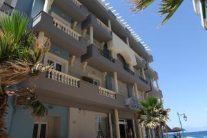 Gallery image of Seaside Hotel in Loutraki