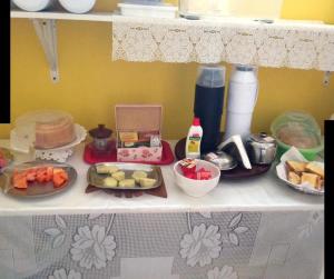 Opciones de desayuno para los huéspedes de Pousada Sua Casa