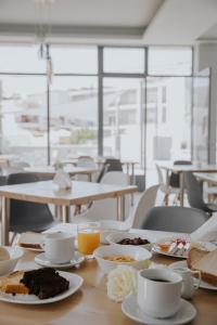 Comida no apart-hotel ou em algum lugar perto