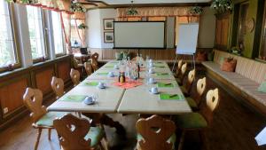 Restaurace v ubytování Hotel Rebstock