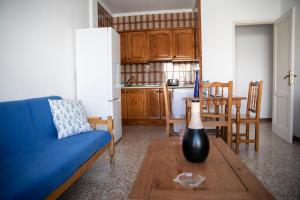 Kuchyňa alebo kuchynka v ubytovaní El Olivar Corralejo Beach