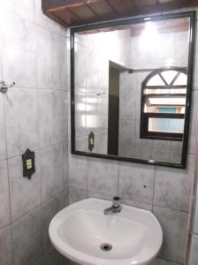 Un baño de Chalé Barra Velha