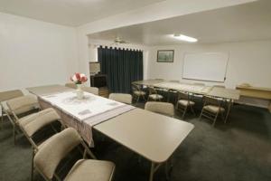 Gallery image of Menifee Inn in Menifee