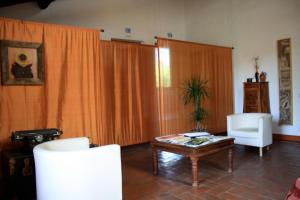 Posedenie v ubytovaní La Martellina B&B