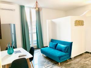 A seating area at Indipendenza Luxury Apartments
