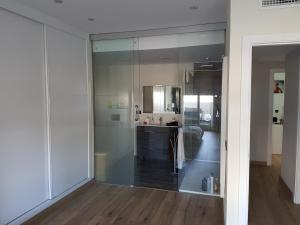 Kuchyň nebo kuchyňský kout v ubytování luxury aparment in Torrequebrada Benalmadena