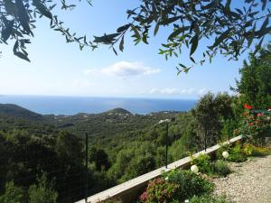 a view of the ocean from a hillside at location farinole proche saint-florent in Farinole