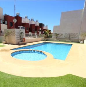 Zdjęcie z galerii obiektu Casa La Zorro w mieście Torrevieja