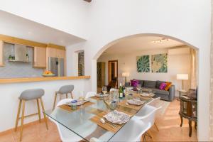 Posezení v ubytování Casa ALEGRIA- Romantica 1 by Mallorca Villa Selection